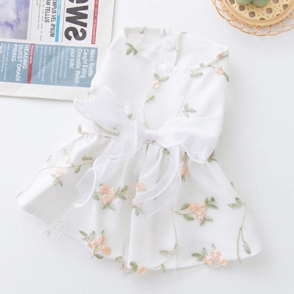 Dog Dress Dog Princess Dresses Outfit Puppy Dog Skirt Lace Shining Embroiderd Bowknot Pet Clothes Girl for Wedding Birthday Party Cat Apparel